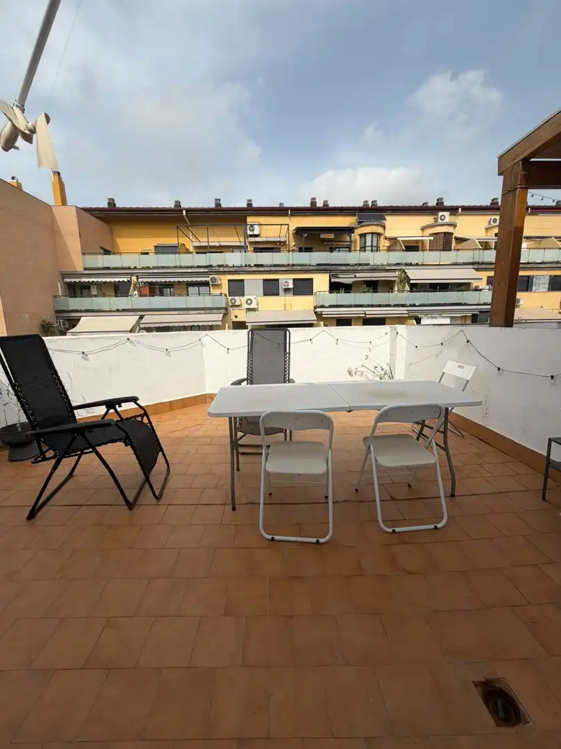 Terrassa de Casa adosada en venda en Catarroja amb Terrassa, Traster i Moblat