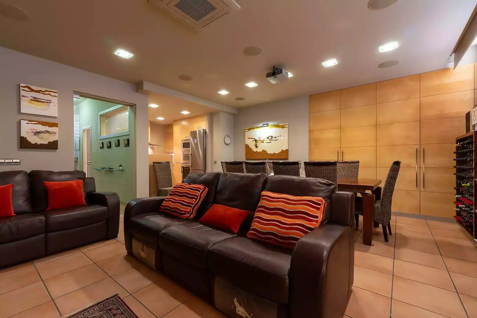 Houses for sale in Banyoles  with Swimming Pool and Furnished