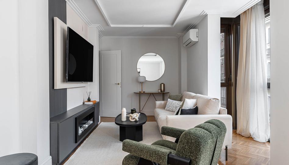 Photo 1 of Attic for sale in Calle de Ponce de León, Almagro, Madrid