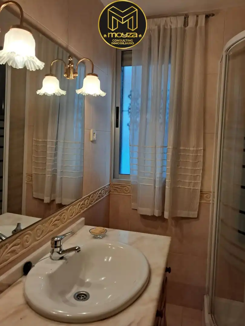 Casa amb terrassa en venda a Linarejos, imagen 24