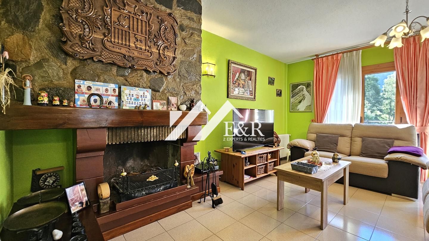 Living room of Country house for sale in Les Valls de Valira  with Private garden and Terrace