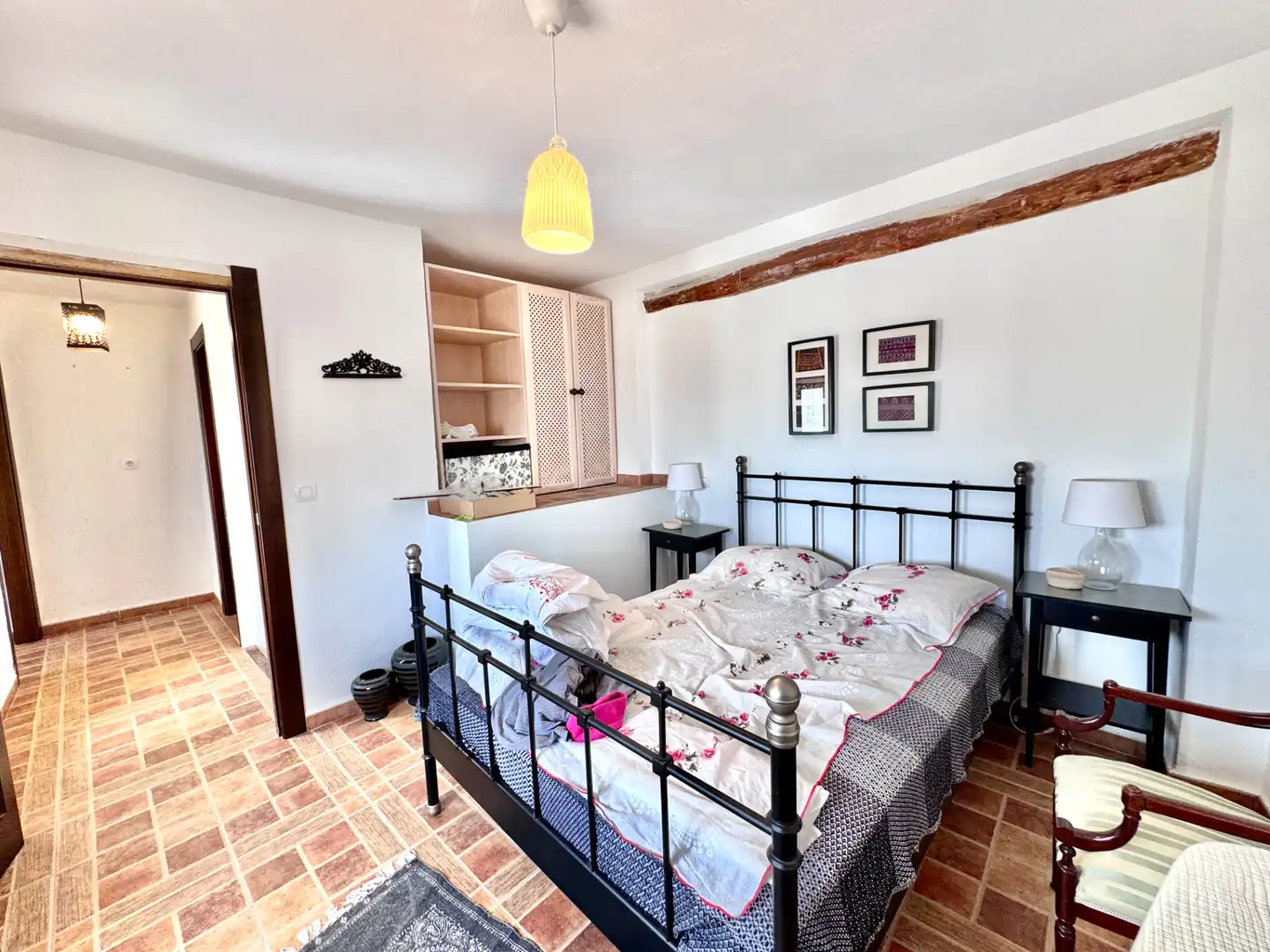 Dormitori de Casa o xalet en venda en Válor amb Calefacció, Jardí privat i Terrassa