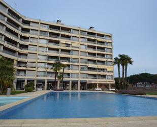 Piscina de Pis de lloguer en Sant Vicenç de Montalt amb Aire condicionat i Terrassa