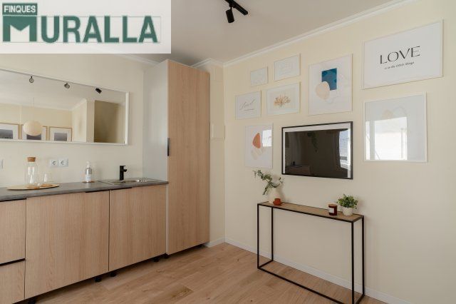 Dormitori de Dúplex en venda en Blanes amb Aire condicionat, Terrassa i Moblat