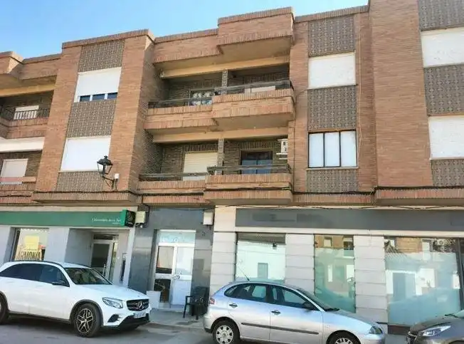 Vista exterior de Pis en venda en Alcaudete de la Jara