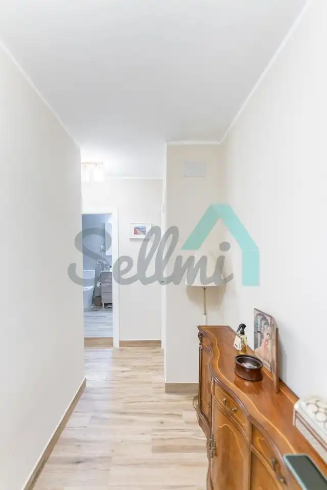 Flat for rent in Gijón   with Furnished