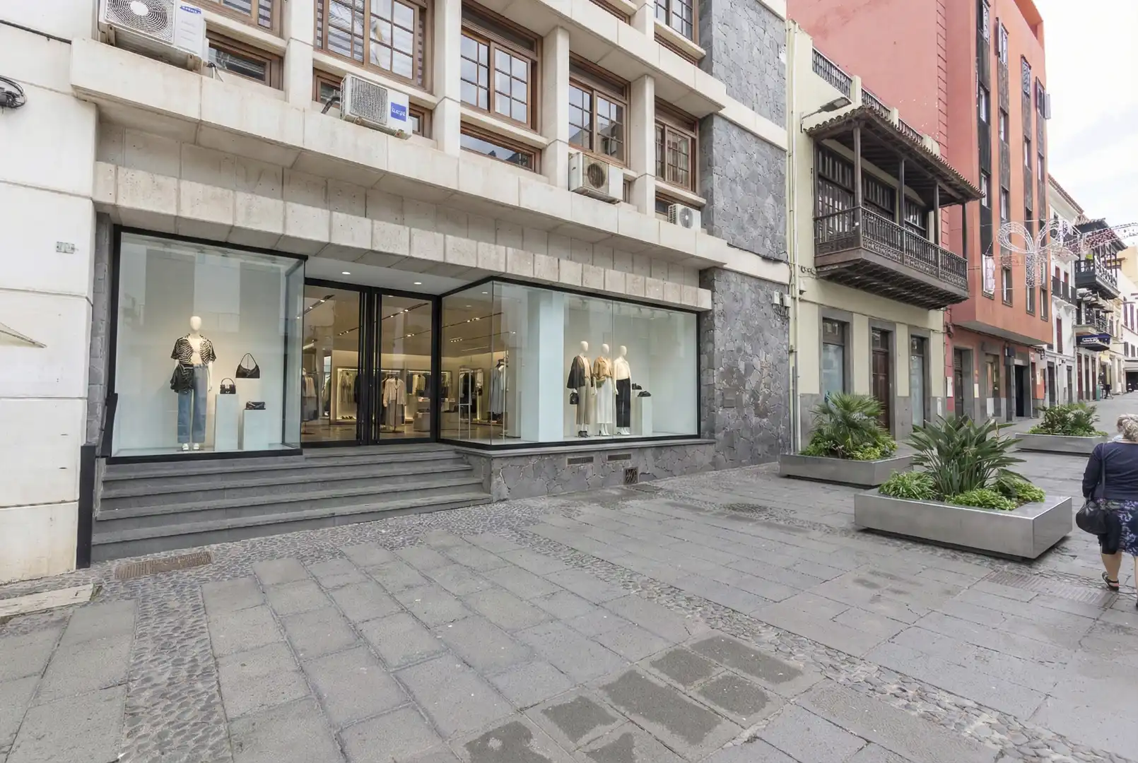 Local comercial en venda a Pl. del Charco, 6, imagen 4