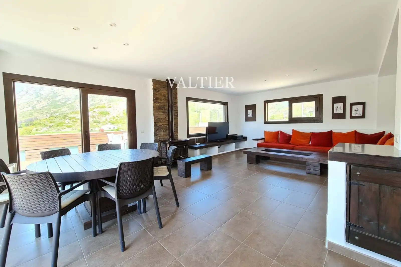 Sala d'estar de Casa o xalet en venda en Gandia amb Aire condicionat, Piscina i Moblat
