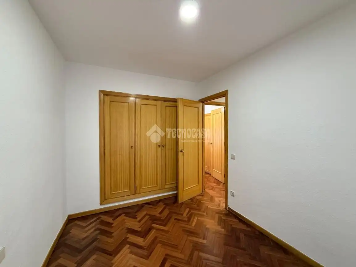 Bedroom of Flat for rent in Majadahonda  with Heating