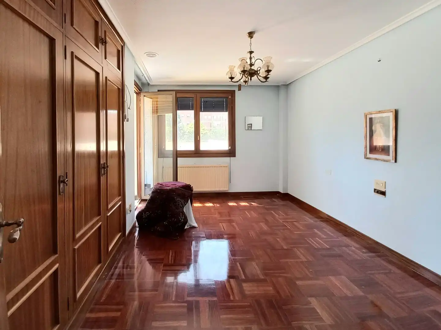 Sala d'estar de Pis en venda en Burgos amb Calefacció, Terrassa i Traster