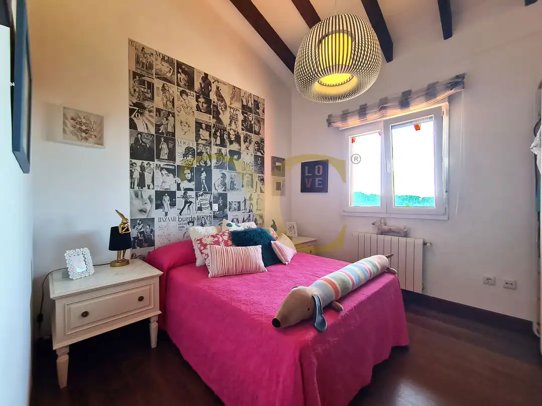 Habitación de Casa o chalet en venta en Villaviciosa con Calefacción, Jardín privado y Terraza