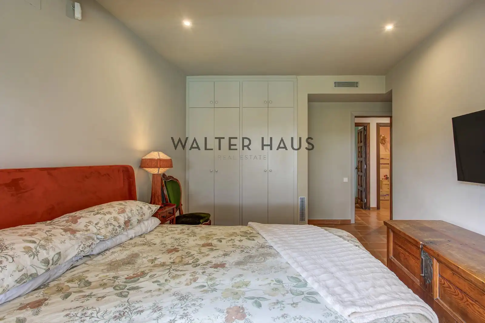 Chalet con piscina en venta en Carrer del Ripollès, imagen 23
