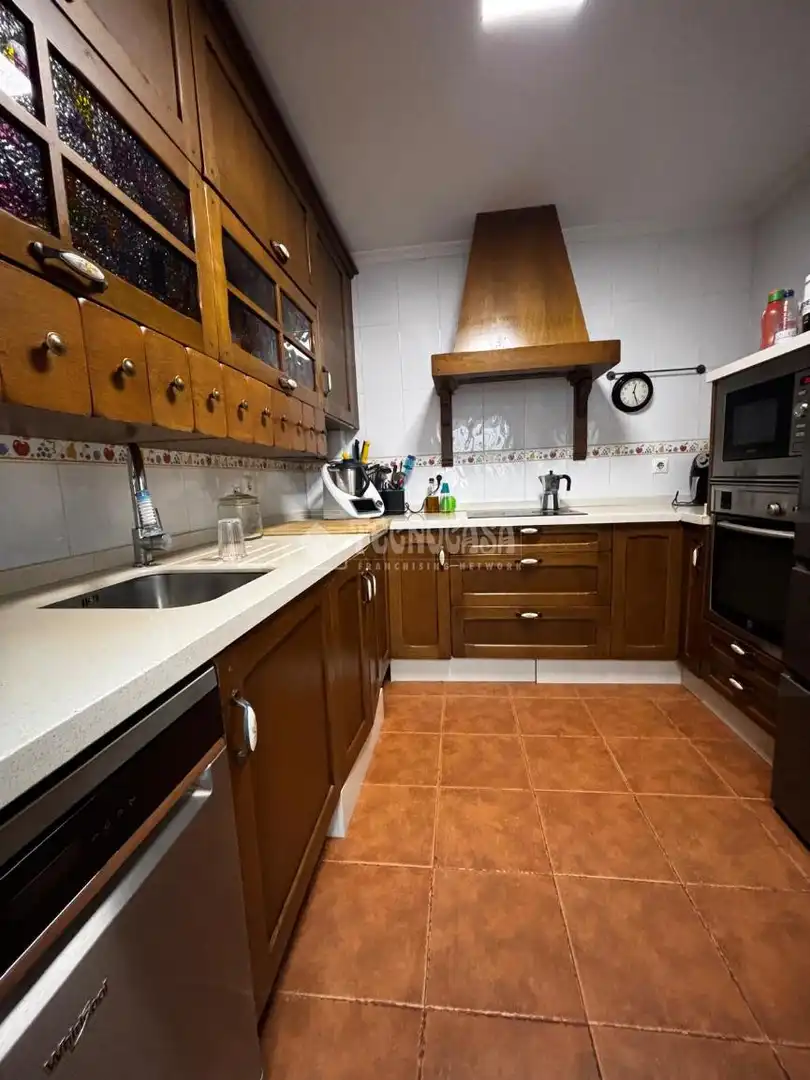 Kitchen of Detached homes for sale in Sevilla  with Air Conditioner