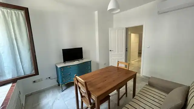 Comedor de Piso de alquiler en Córdoba con Aire acondicionado, Calefacción y Amueblado
