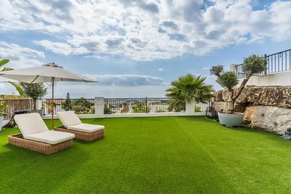 Terrassa de Planta baixa en venda en Benahavís amb Aire condicionat, Terrassa i Piscina