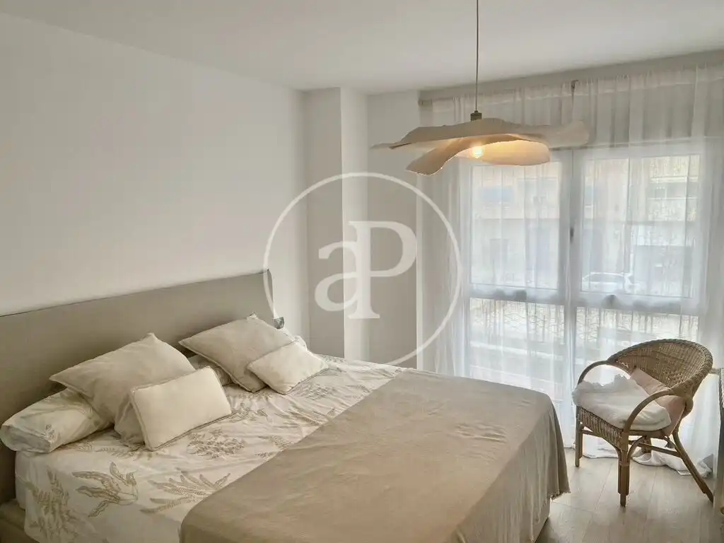 Habitación de Piso en venta en Alicante / Alacant con Aire acondicionado, Calefacción y Terraza