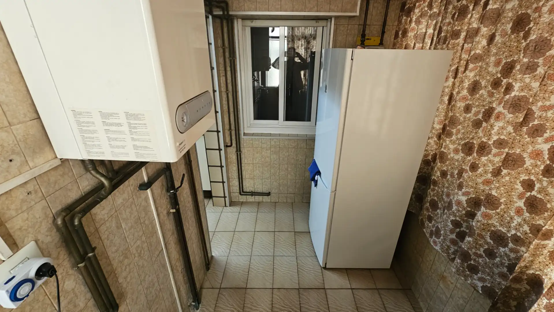 Küche von Wohnung zum Verkauf in Sabadell mit Klimaanlage, Heizung und Balkon
