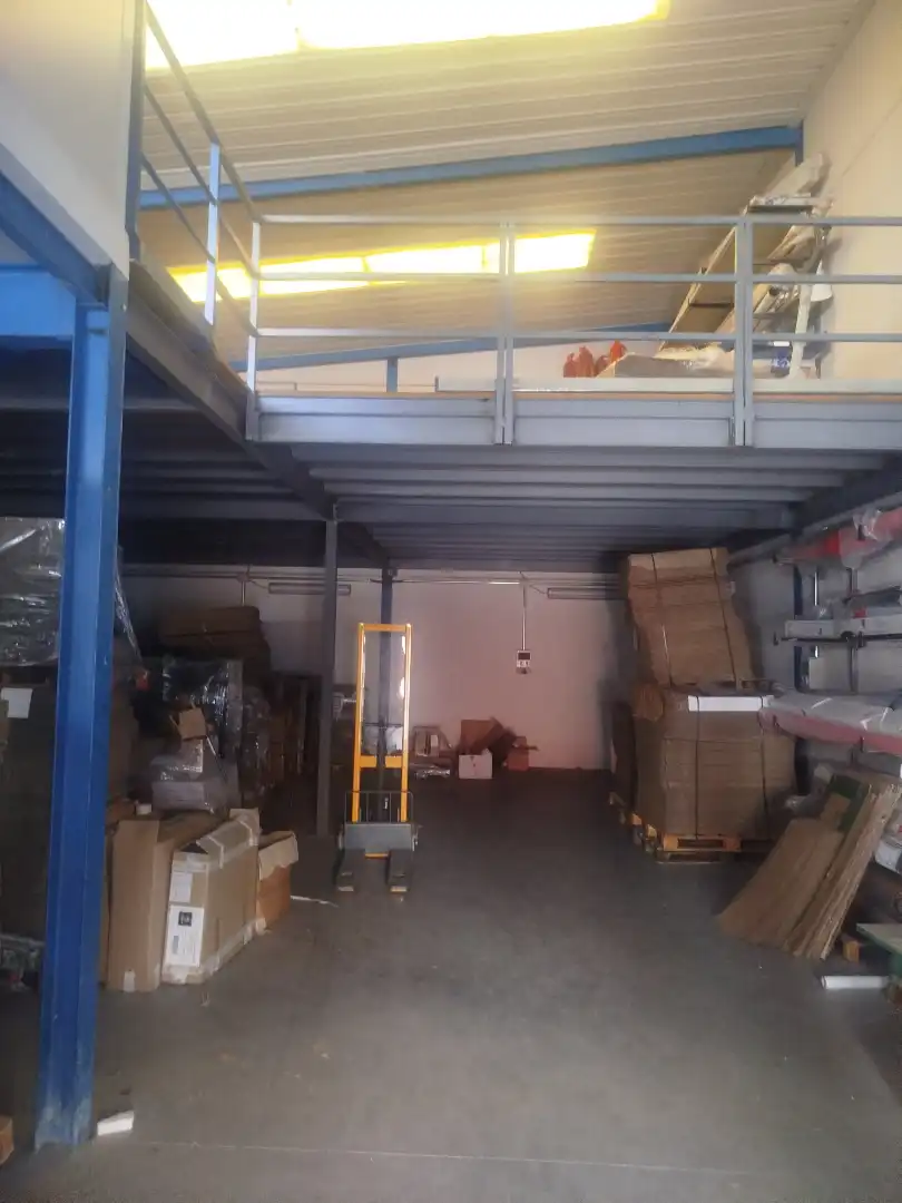 Nau industrial de lloguer en Valdemoro