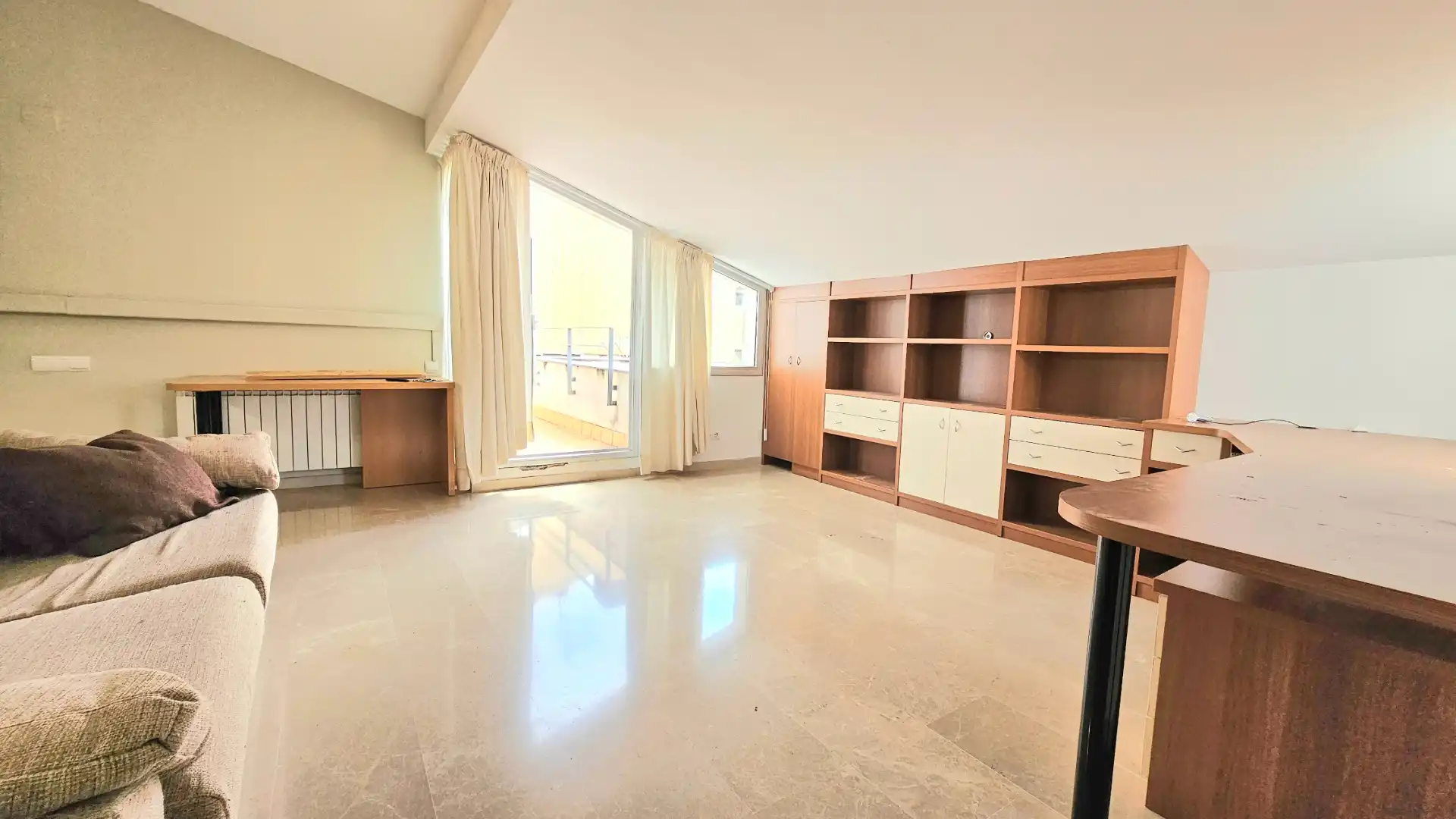 Sala d'estar de Dúplex en venda en Castellar del Vallès amb Aire condicionat, Calefacció i Terrassa