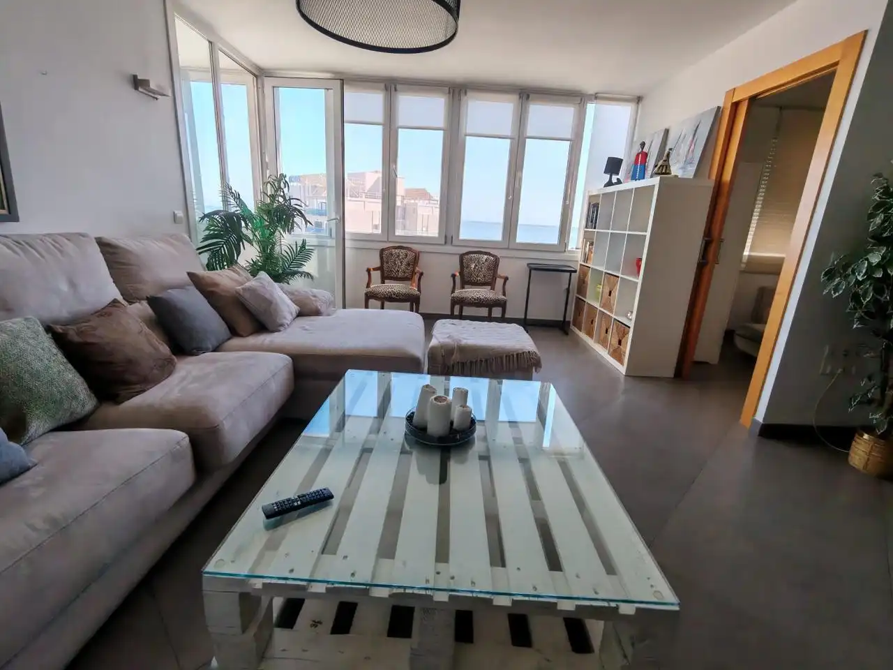 Flat for rent in Avenida de Playamar, Playamar - Benyamina