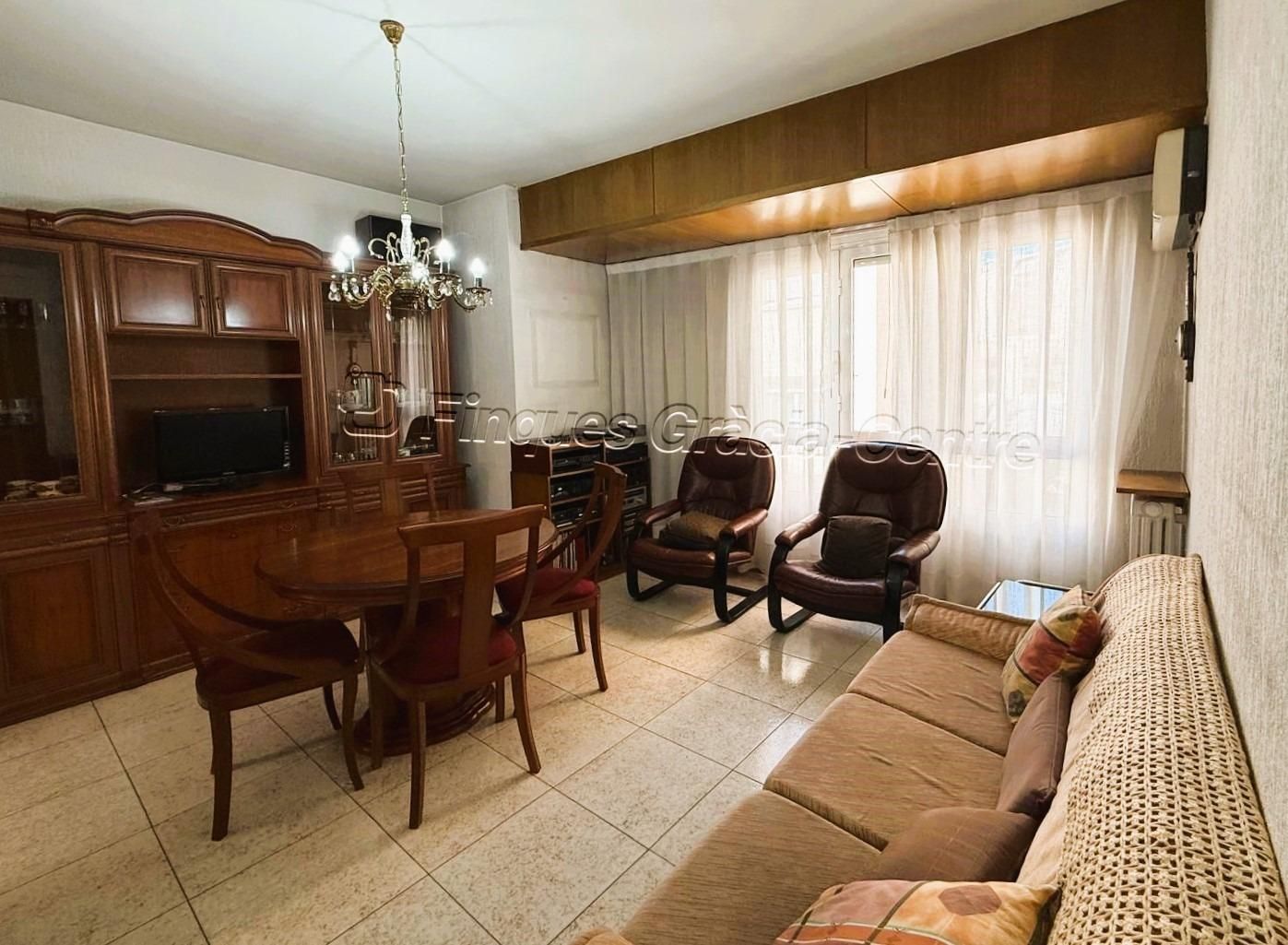Sala d'estar de Pis en venda en Sabadell amb Aire condicionat, Calefacció i Traster