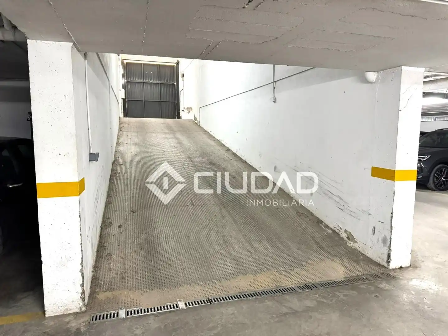 Parking de Piso en venta en Sanlúcar de Barrameda con Aire acondicionado y Amueblado