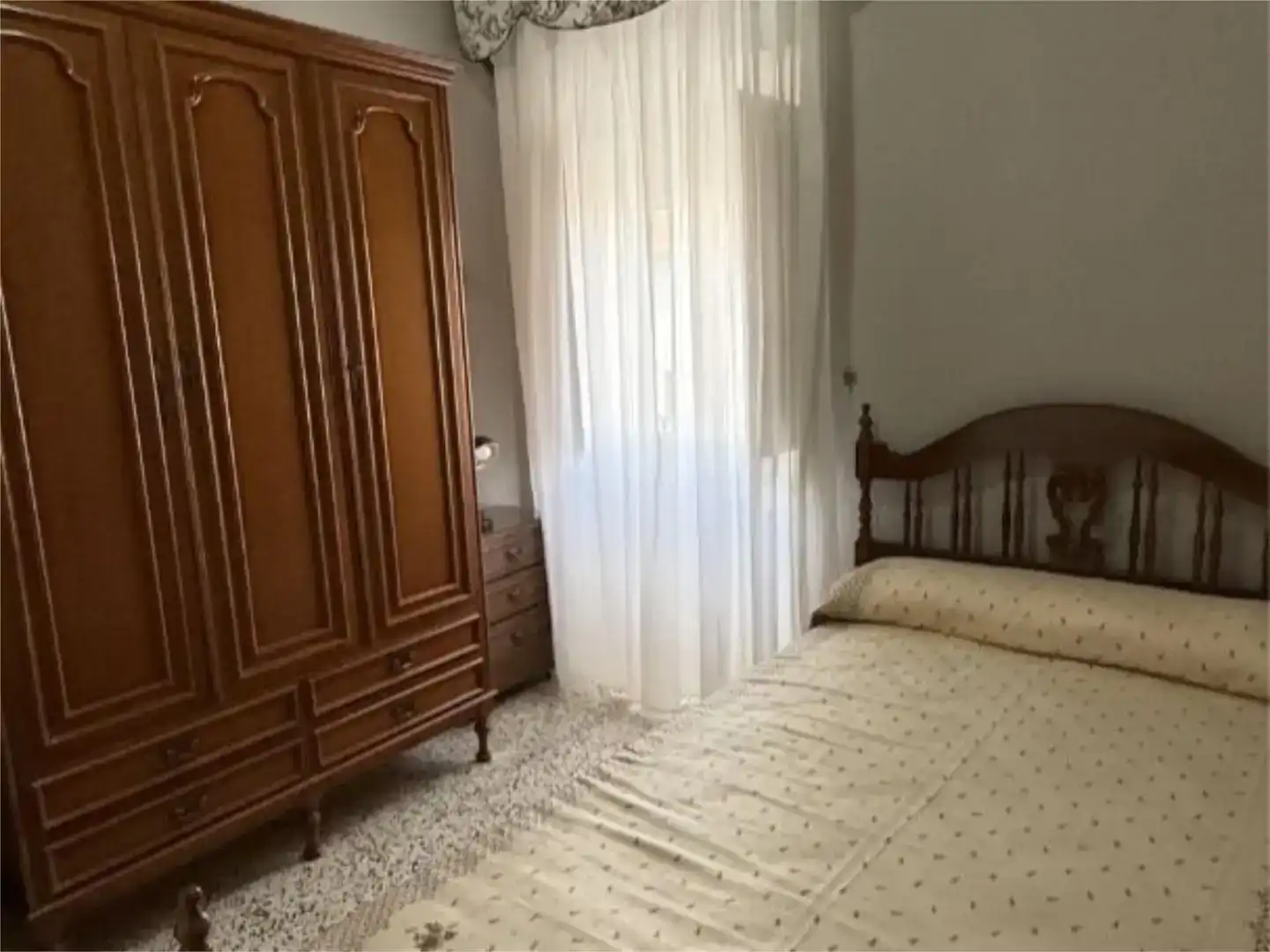 Dormitori de Pis en venda en Guaro amb Aire condicionat, Traster i Balcó