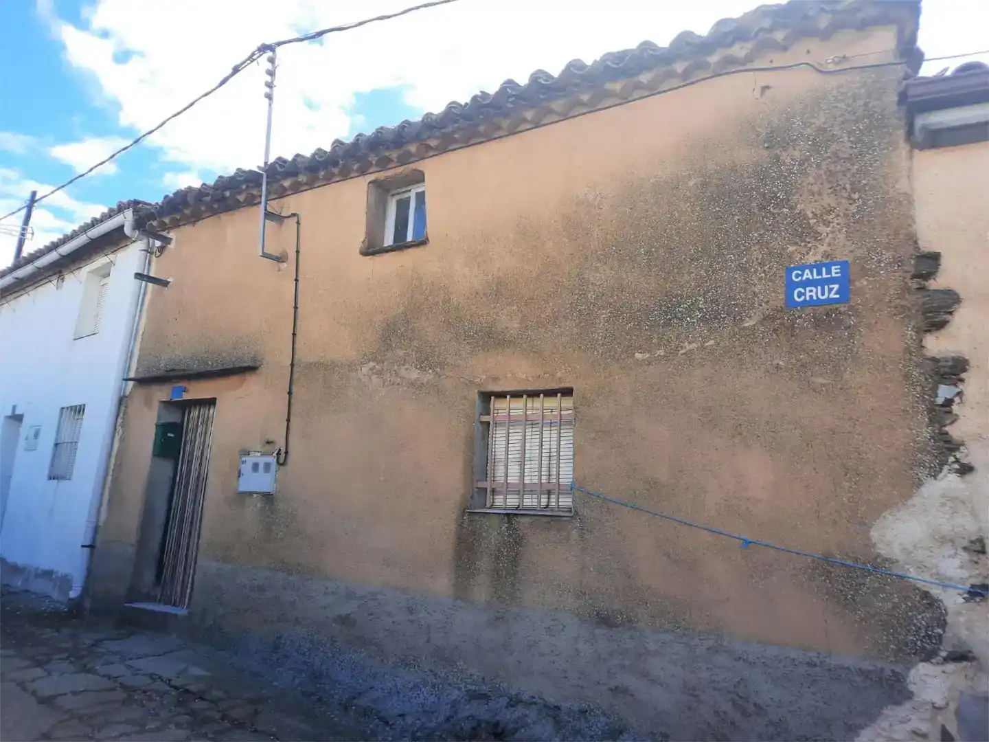 Vista exterior de Pis en venda en Almaraz de Duero amb Moblat