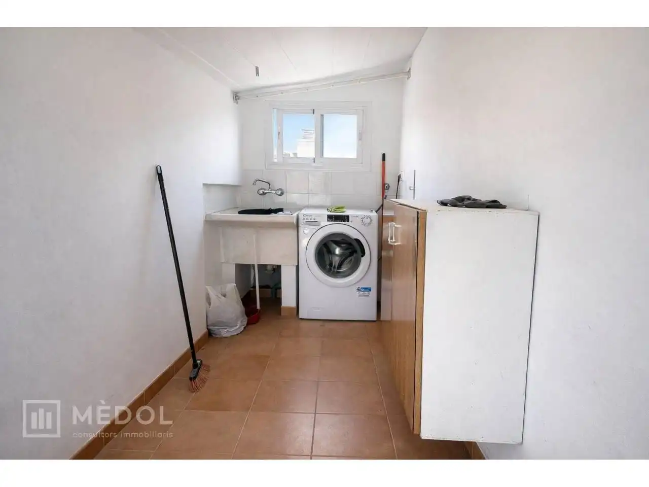 Cuina de Casa o xalet en venda en Móra d'Ebre amb Aire condicionat, Parquet i Moblat