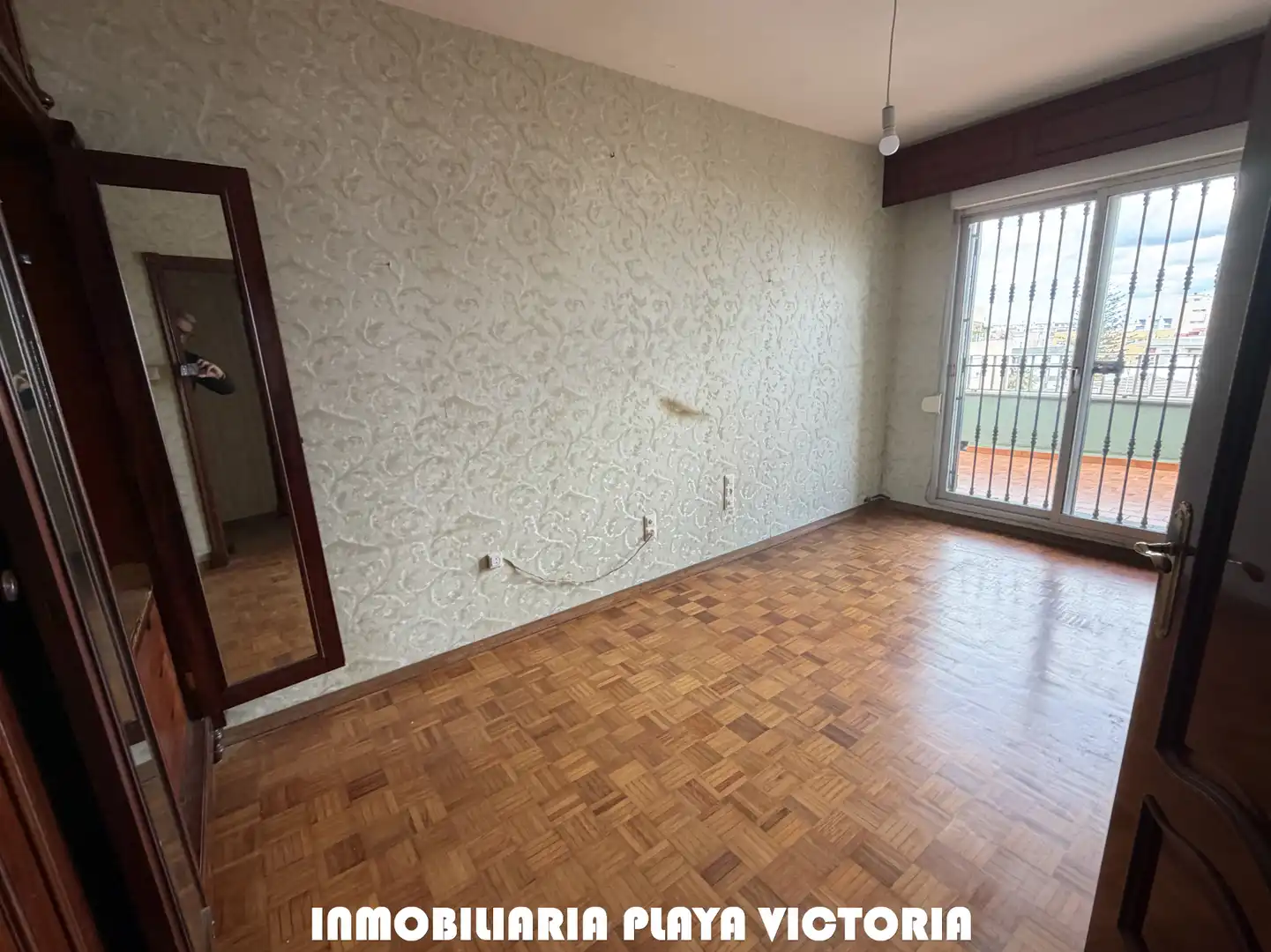 Bedroom of Attic for sale in Cádiz  with Terrace