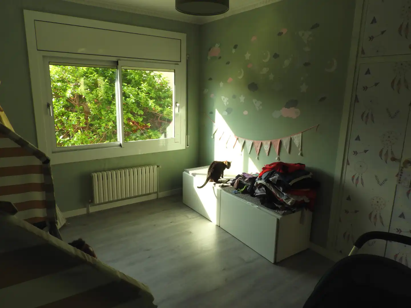 Schlafzimmer von Haus oder Chalet zum Verkauf in Castellar del Vallès mit Klimaanlage, Heizung und Privatgarten