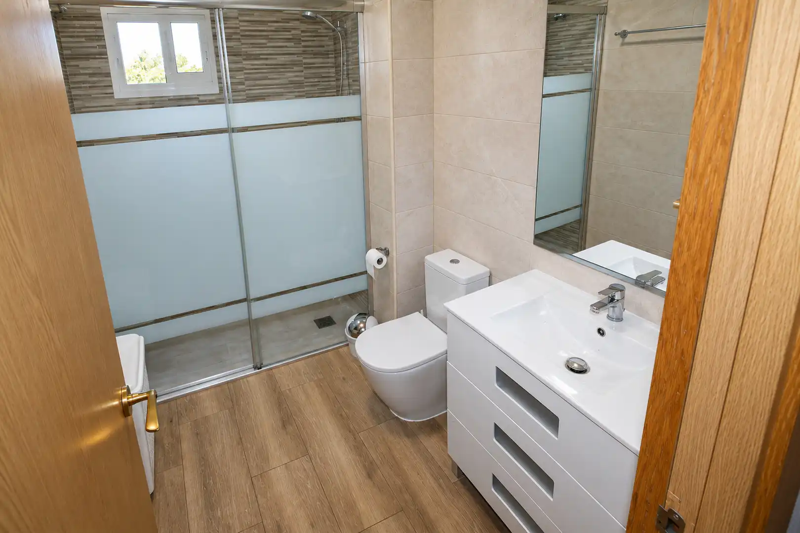 Bathroom of Flat for sale in Jerez de la Frontera