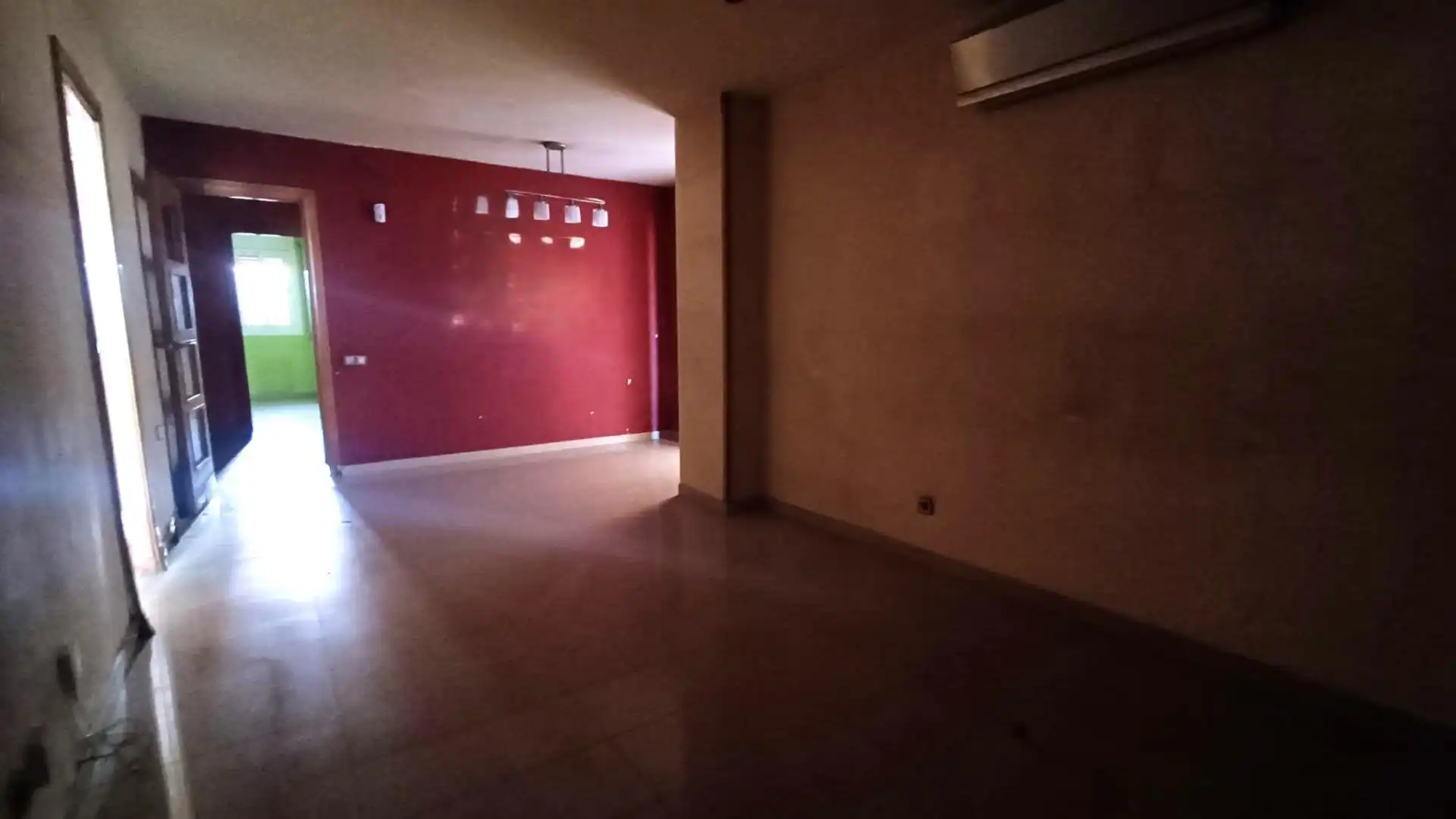 Piso en venta en Sabadell con Balcón