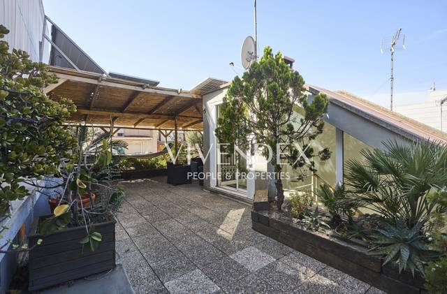 Casa adosada en Venta en Roses - Castellbell