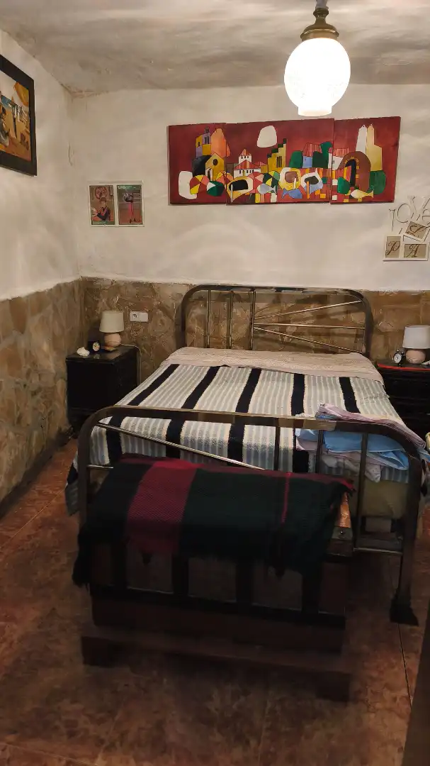 Dormitori de Casa o xalet en venda en Urrea de Jalón amb Terrassa, Moblat i Forn