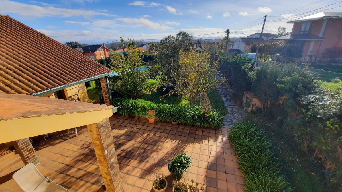 Jardí de Casa o xalet en venda en Sada (A Coruña) amb Calefacció i Terrassa