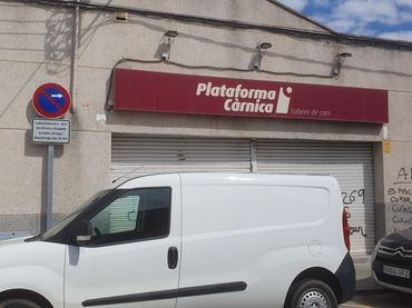 Local comercial de lloguer a Carrer de Solsona 104