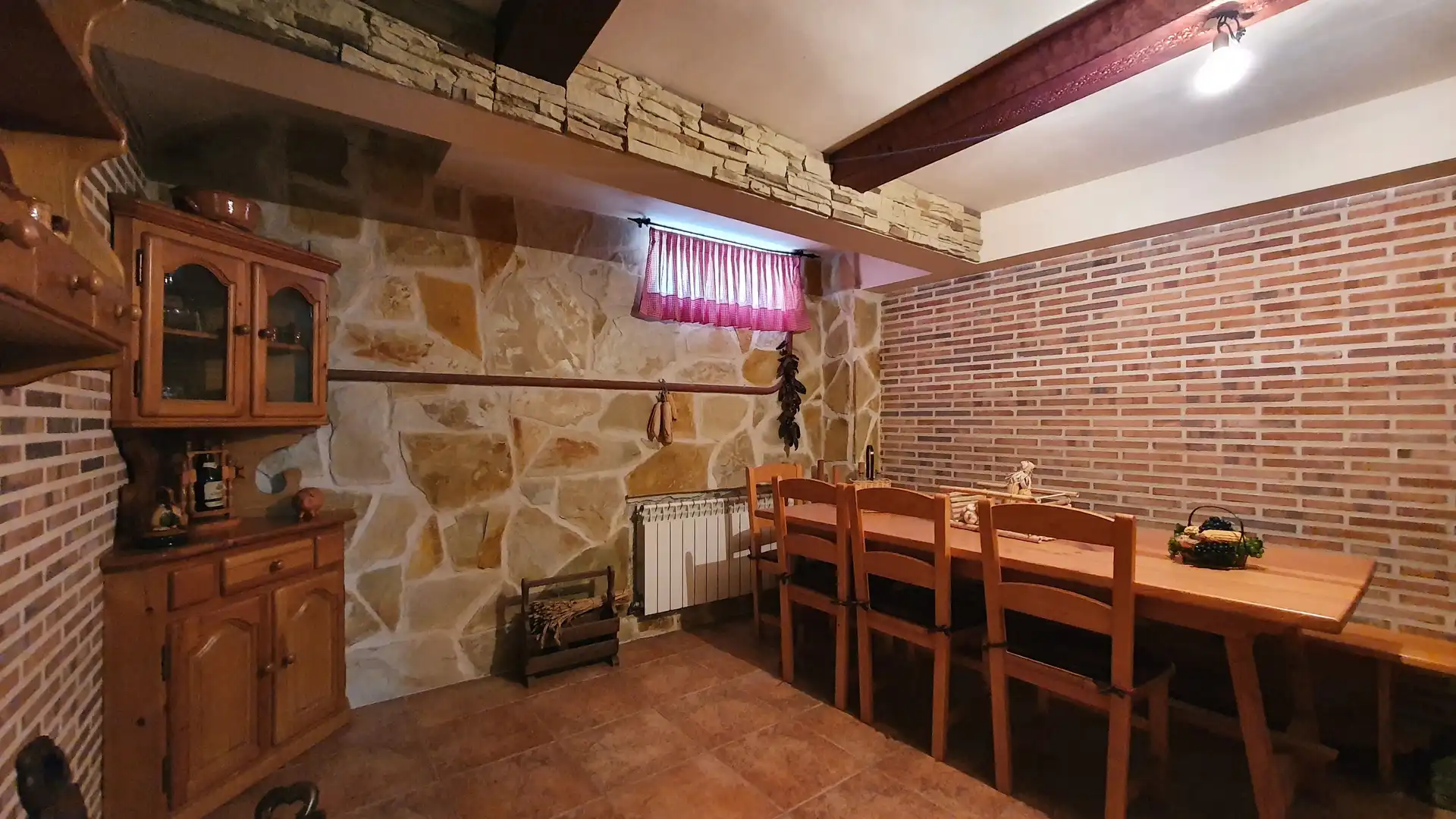 Casa adosada en venda en Dueñas amb Calefacció, Parquet i Terrassa