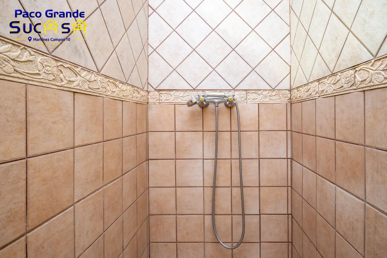 Baño de Edificio en venta en Diezma