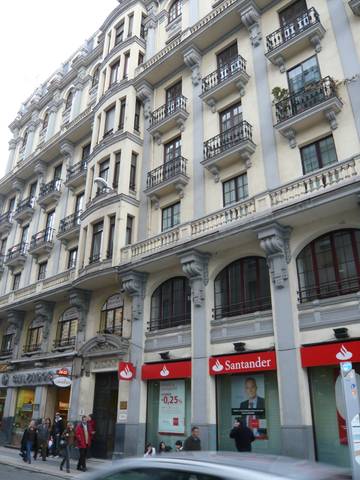 Piso en Alquiler en Avenida del Padre Isla en Centro Ciudad