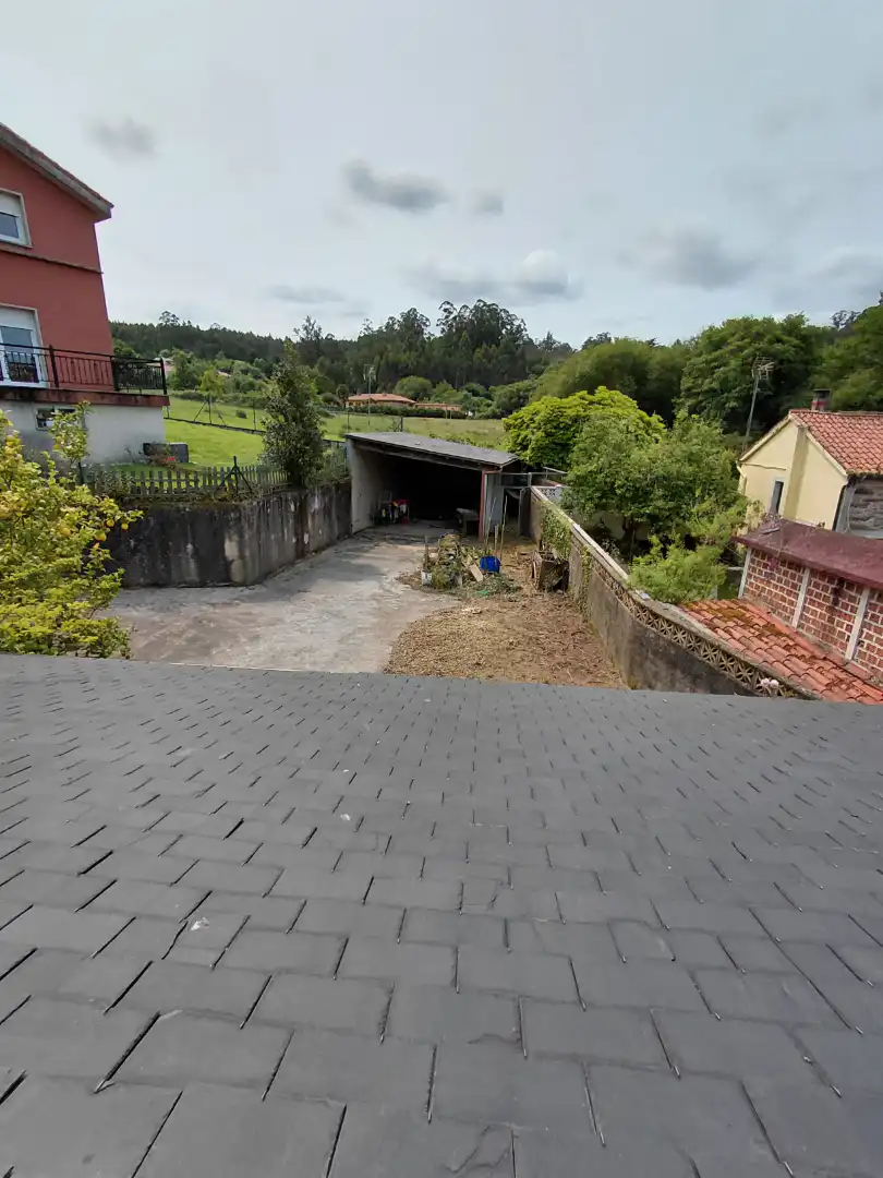 Parking de Casa o chalet en venta en Betanzos con Calefacción, Jardín privado y Trastero