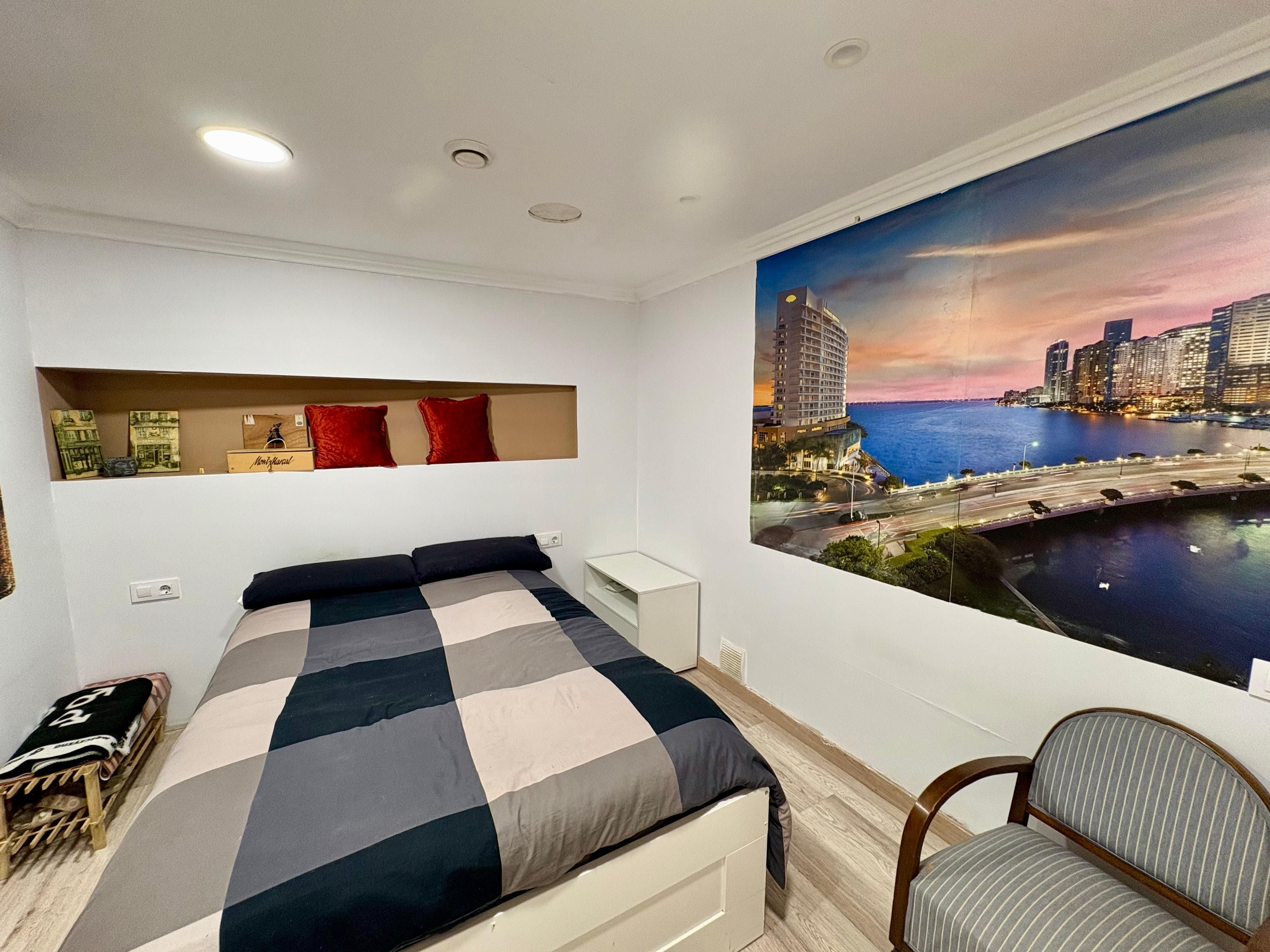 Bedroom of Planta baja for sale in  Barcelona Capital