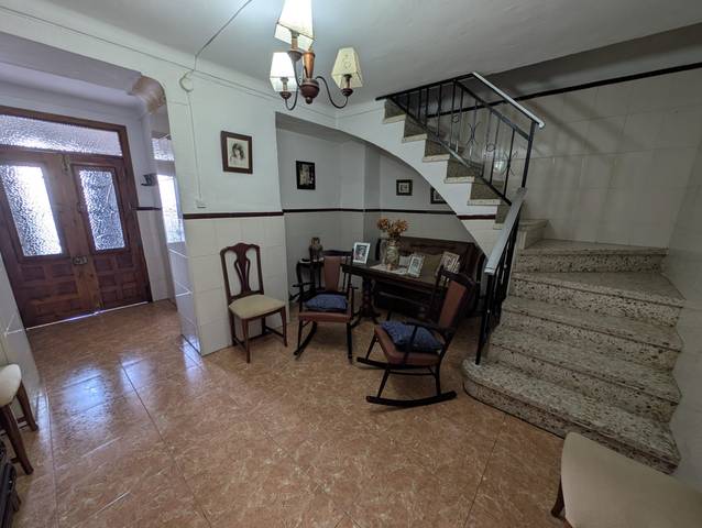 Casa-chalet en Venta en Moriles