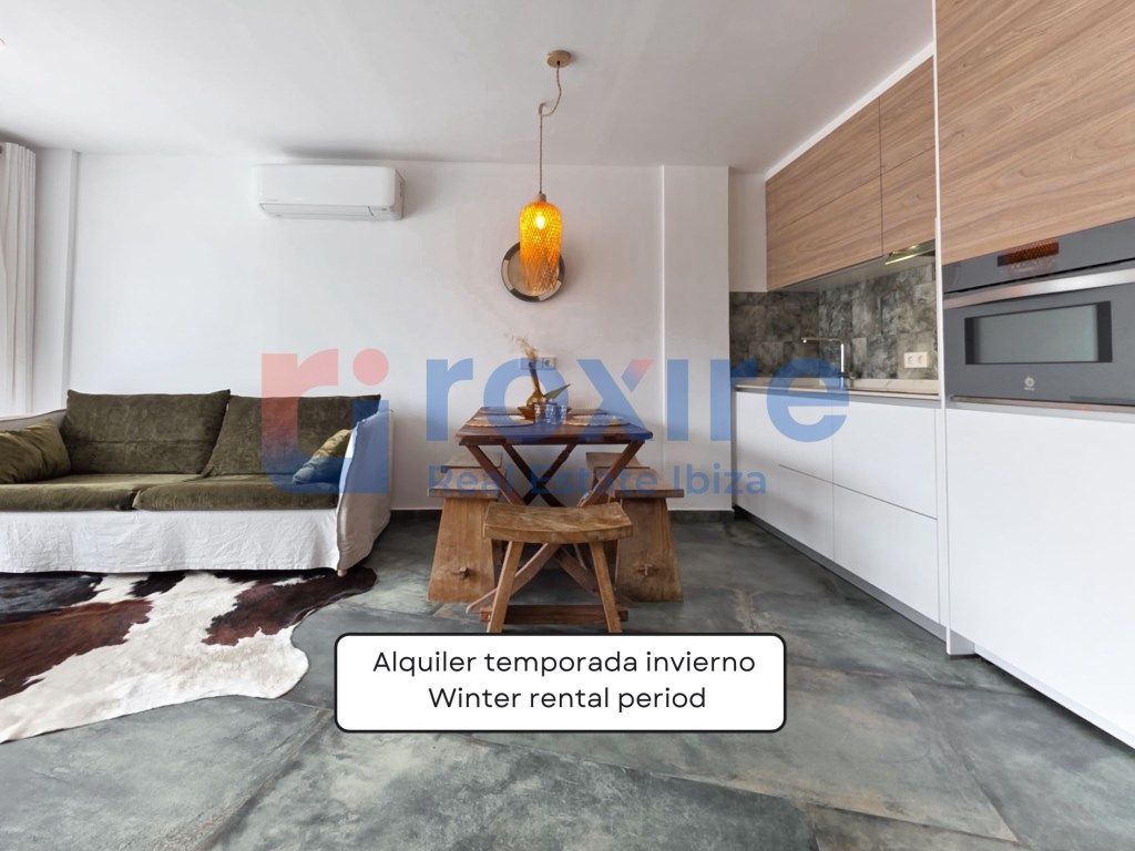 Living room of Flat to rent in Sant Antoni de Portmany  with Air Conditioner, Furnished and Oven