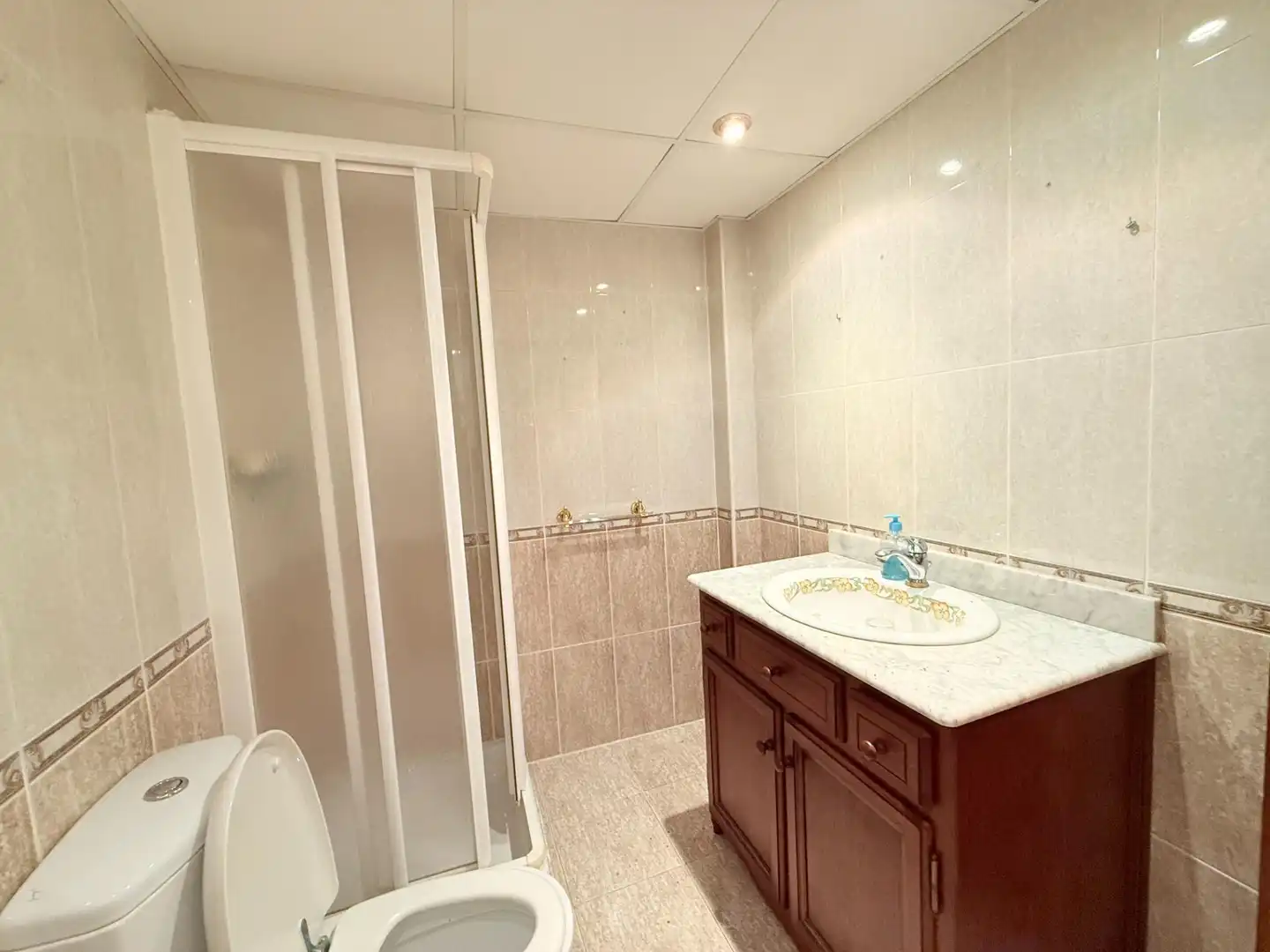 Baño de Piso en venta en Valencia con Parquet y Terraza