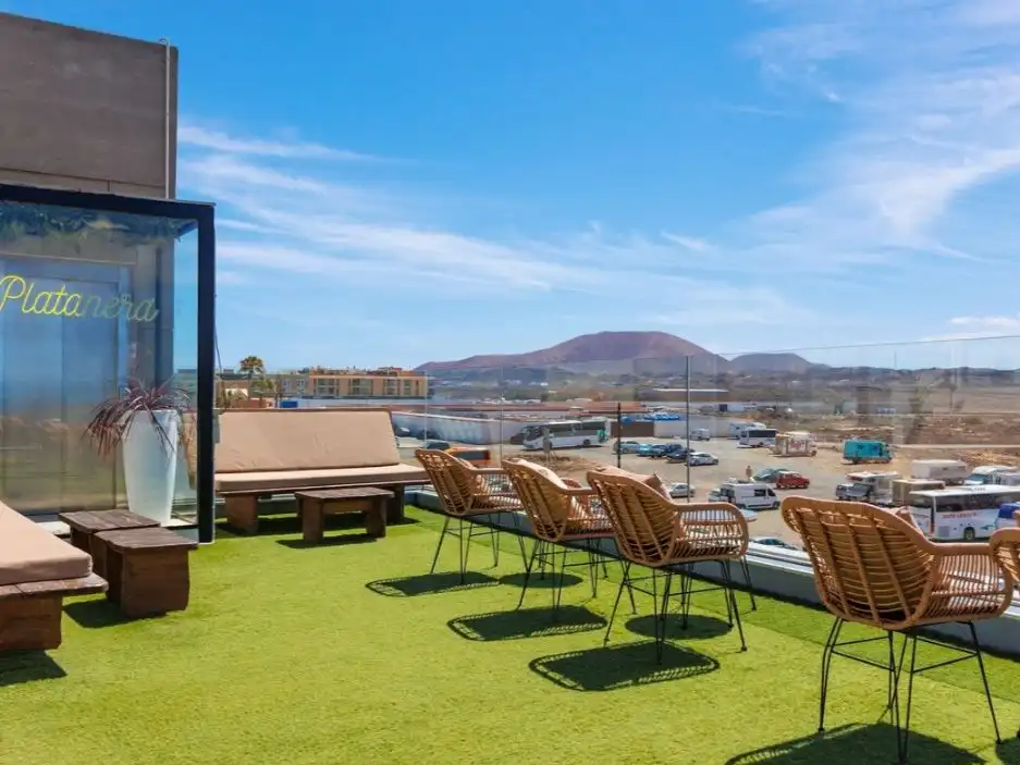 Apartamento con piscina en venta en Av Juan Carlos I 3, imagen 8