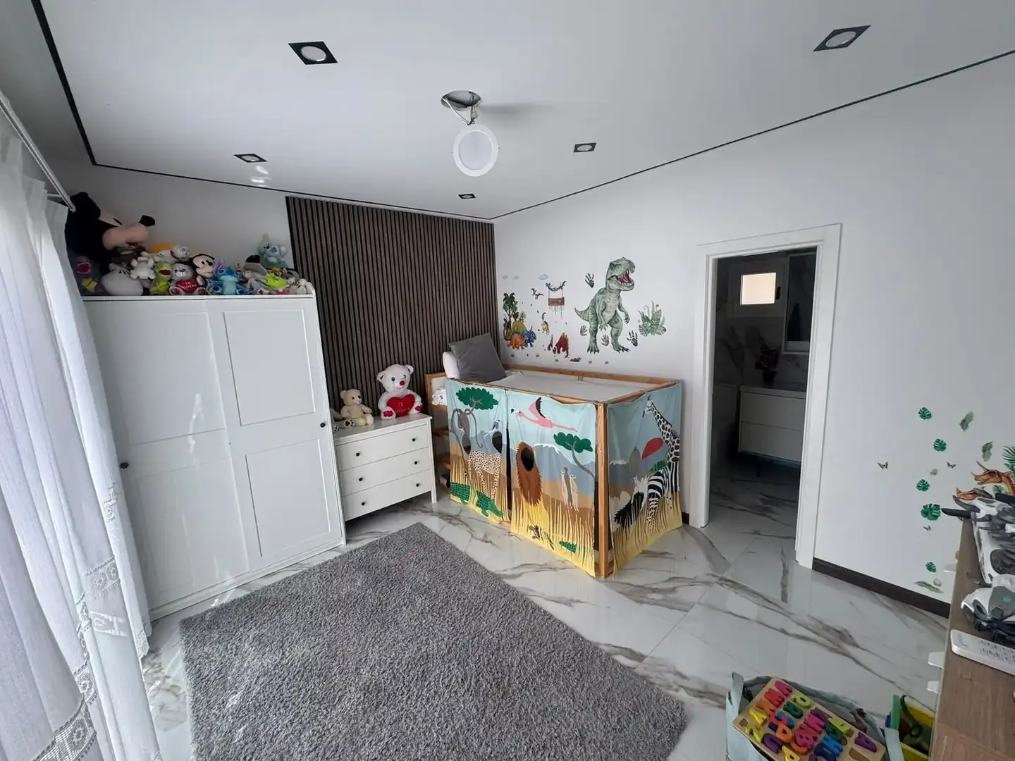 House with garden for sale in Calle Japón, imagen 22