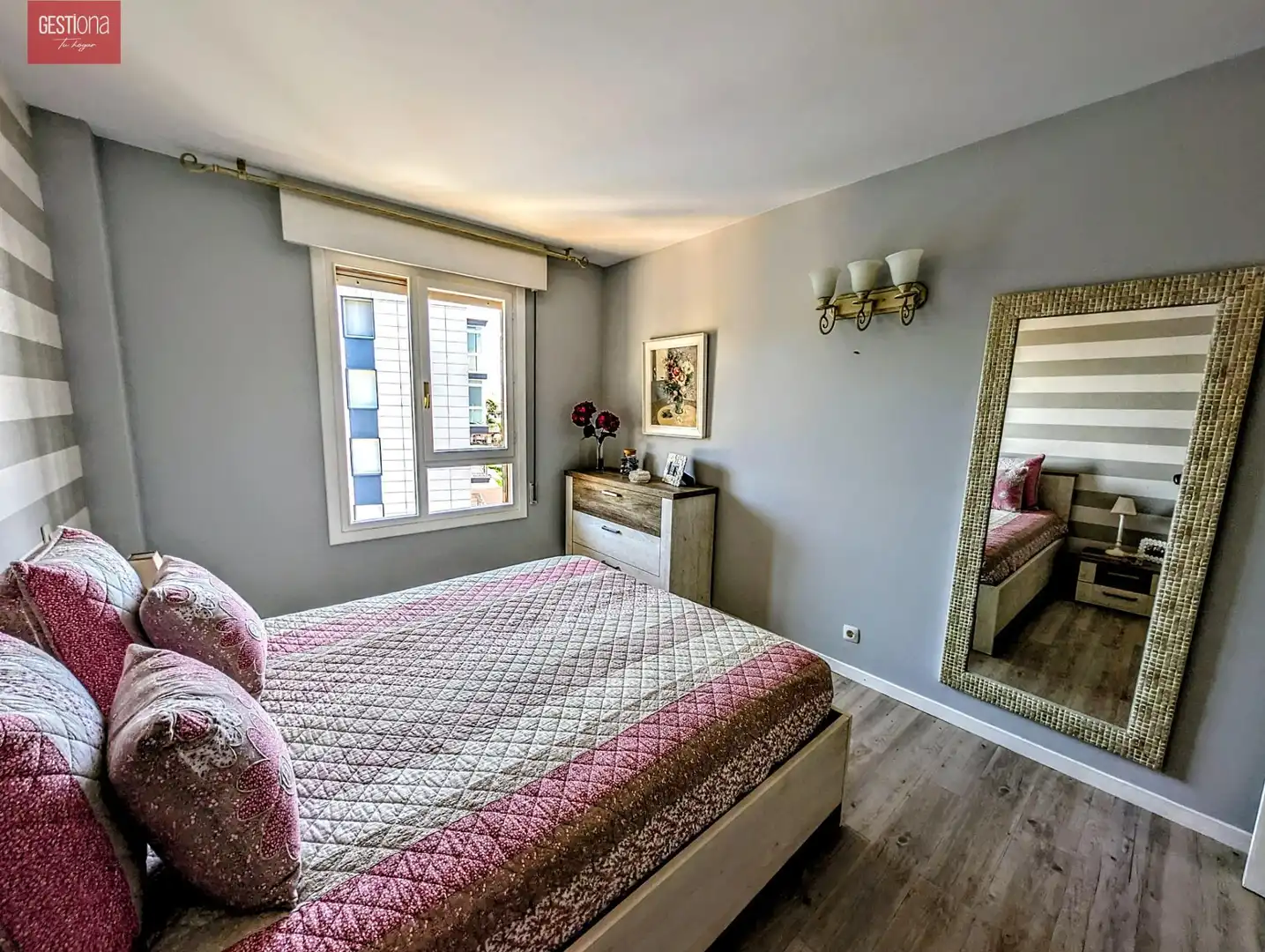 Dormitori de Apartament en venda en Arnuero