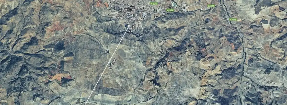 Terreno en venta en Huelma