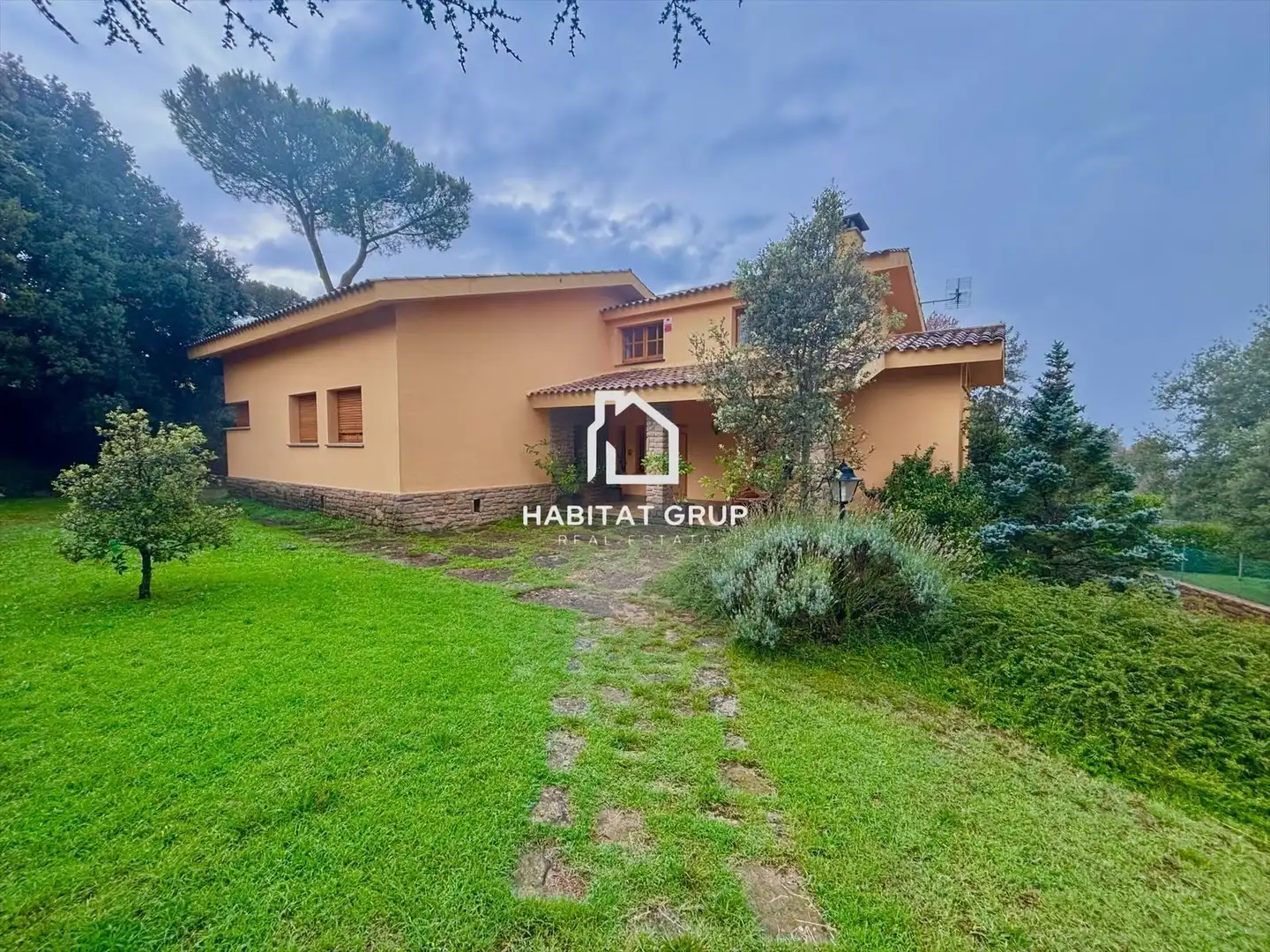 Casa con jardín en venta en Taradell, imagen 3